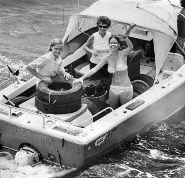 En 1972, en Fort Lauderdale, las personas pensaron que estaban ayudando a cuidar la vida marina.